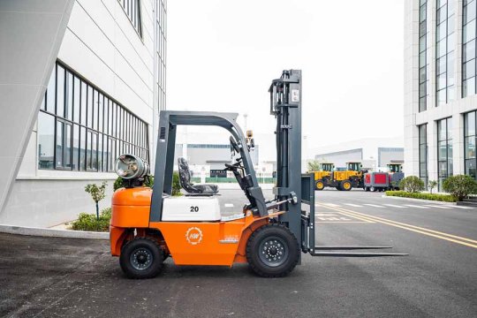 Diesel Forklifts: Key Applications & Core Advantages